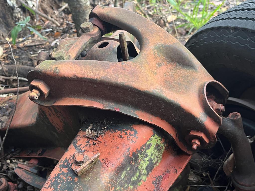 Click image for larger version  Name:	IMG_9992.jpg Views:	16 Size:	145.9 KB ID:	2068494