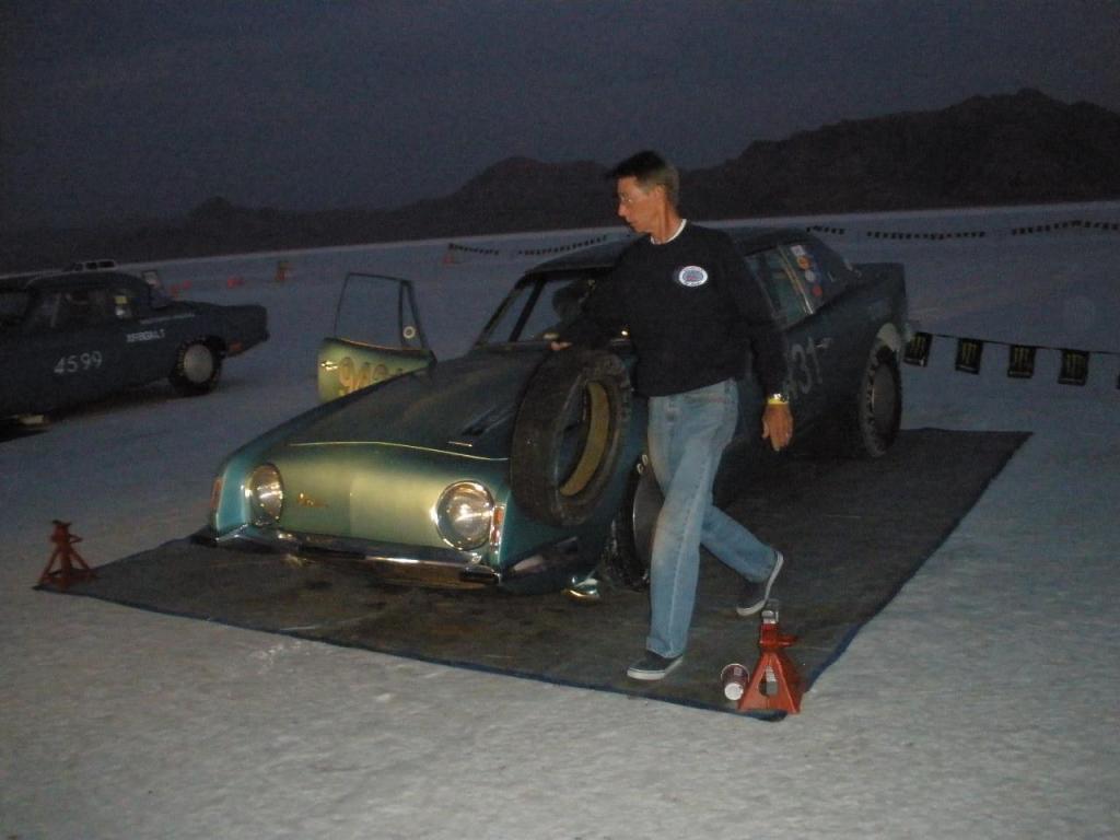 Click image for larger version

Name:	JimLange2009.jpg
Views:	40
Size:	68.9 KB
ID:	2073451